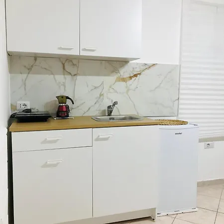 Isabel House Apartament Bari